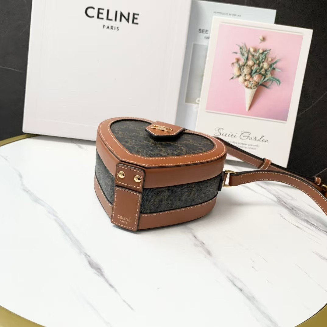 Celine Triomphe Heart Tambour Bag1:1High-quality replica