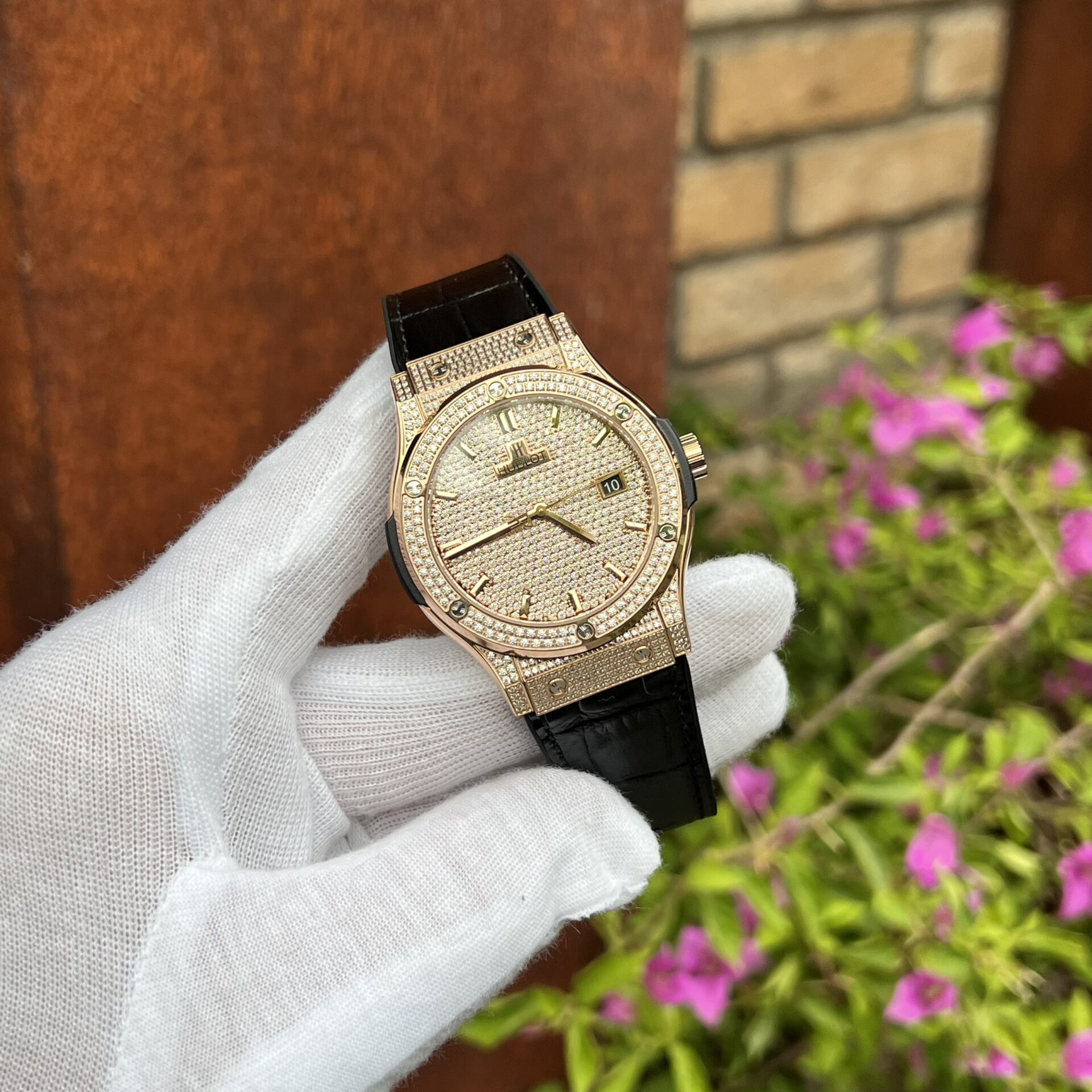 Hublot Replica 11 Watch Classic Fusion King Gold With Full Diamond 42mm - Elite Watch Atelier