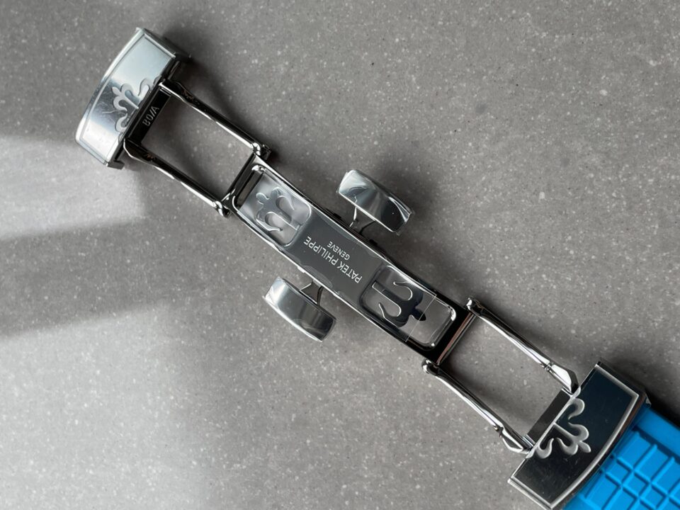 Replica PATEK PHILIPPE Aquanaut 5168G 42mm SS 3KF 1:1 Best Edition Black Dial on Light Blue Rubber Strap A324 V2 - Top club