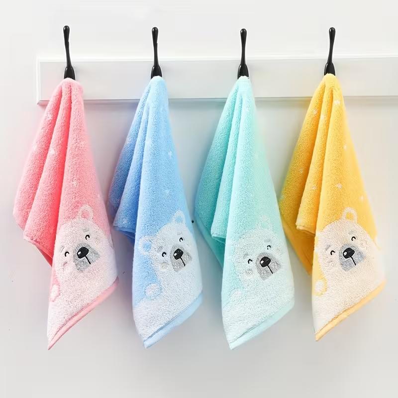 Cute Polar Bear Printed Woven Towel Eco-Friendly Quick-Dry Home Use Hand Towel