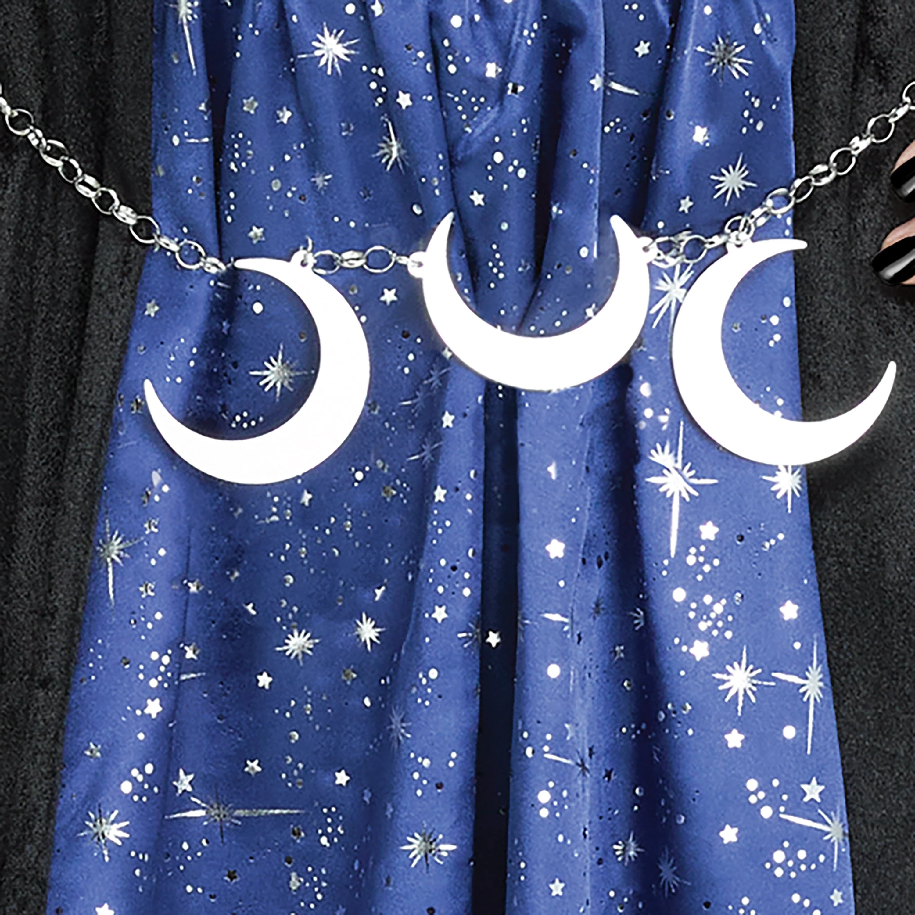 Midnight Sorceress Halloween Costume for Adults, by Way to Celebrate - Image 11 Midnight Sorceress Halloween Costume for Adults, by Way to Celebrate - Image 11