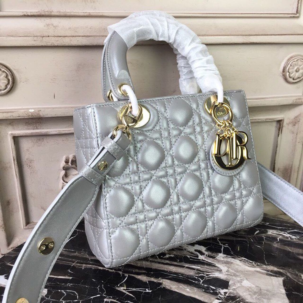 Christian Dior Small Lady Dior Bag Gold Toned Hardware Pearl Silver White For Women 8in/20cm CD1:1High-quality replica
