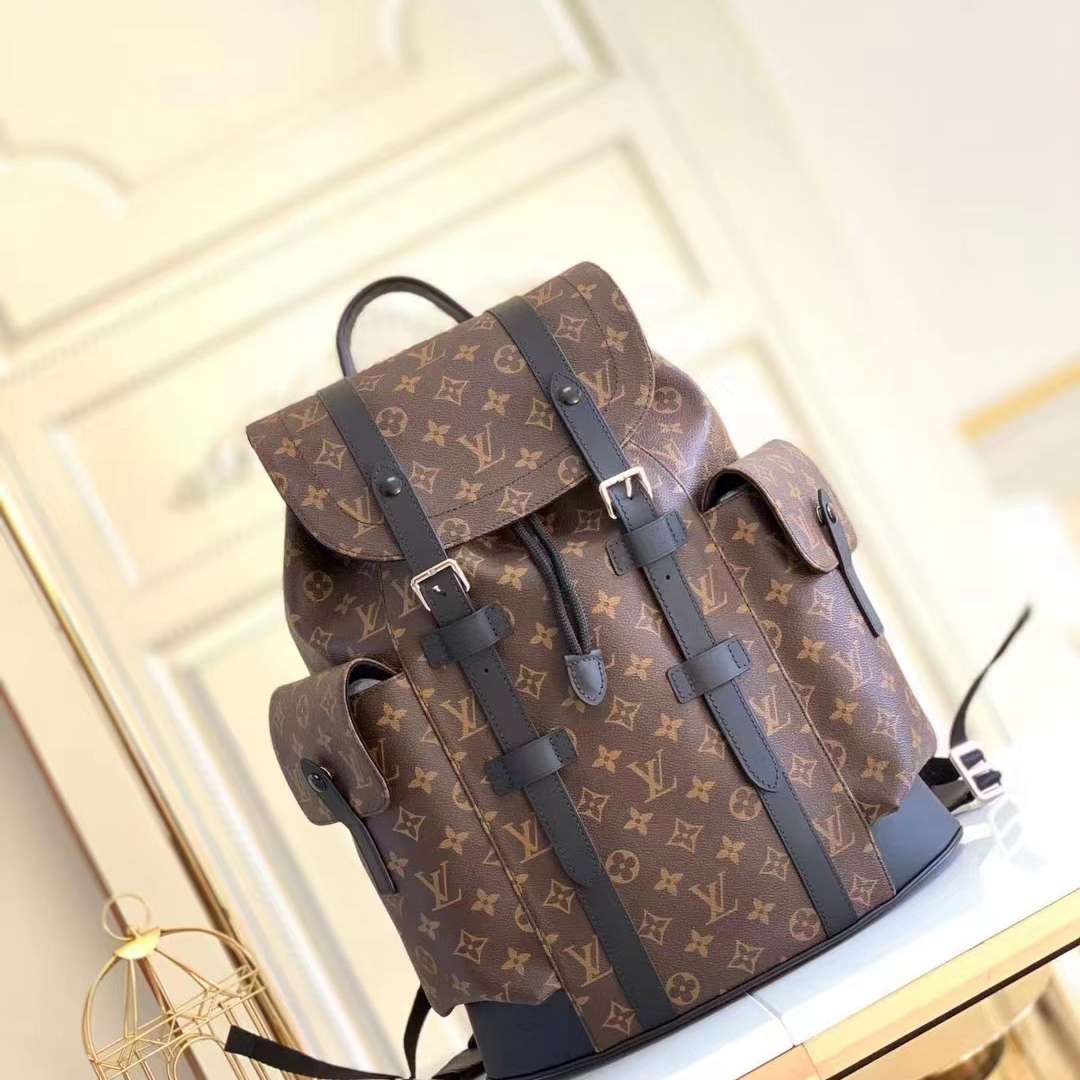 Louis Vuitton LV Christopher Backpack M437351:1High-quality replica