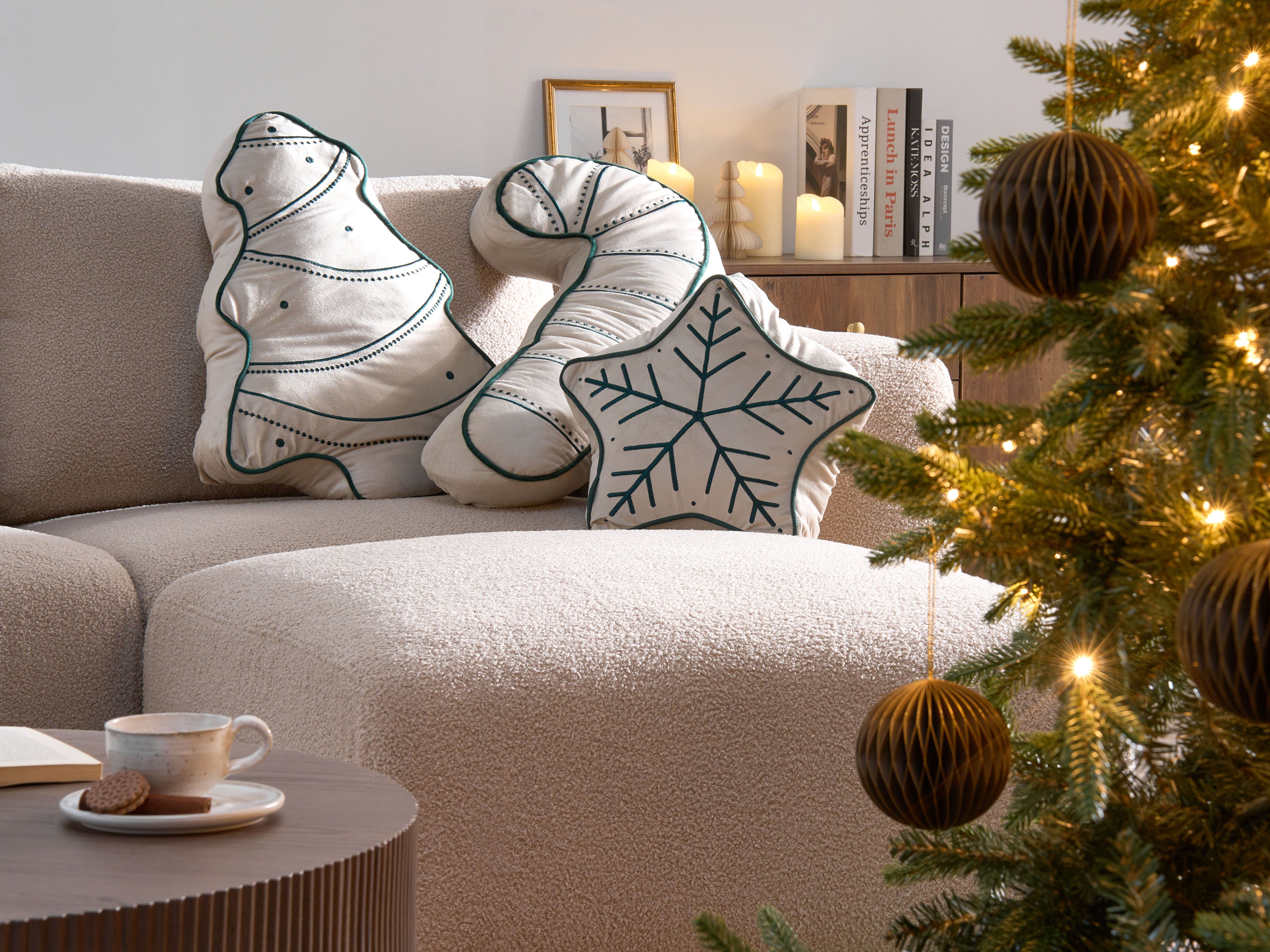 Set of 3 Decorative Cushions JOLLYTRIO Velvet 35 x 70 cm 40 x 60 cm 40 x 40 cm Light Beige Christmas Motif