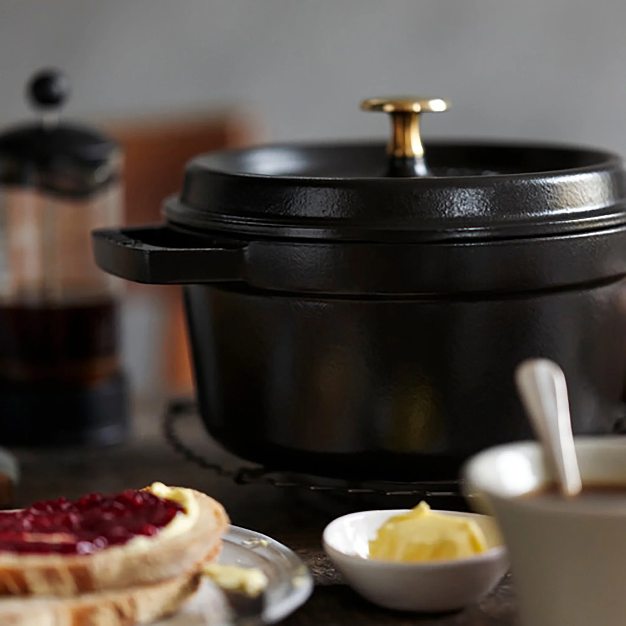 Staub Cast Iron 2.75-qt Round Cocotte - Basil - Image 35