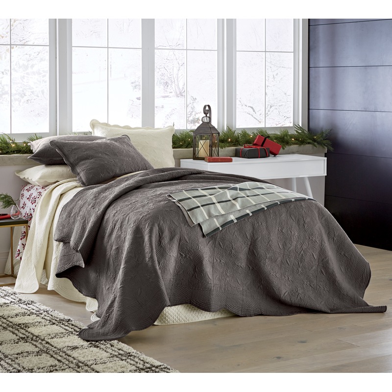 Chateau Oversized Reversible Cotton Quilt and Sham - MIDNIGHT VELVET CATALOG