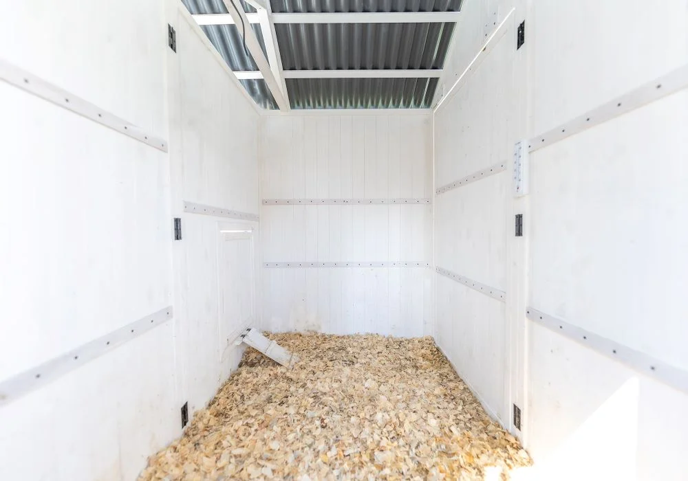 Zylina Modern Duck Barn - Duck Coop - Image 8