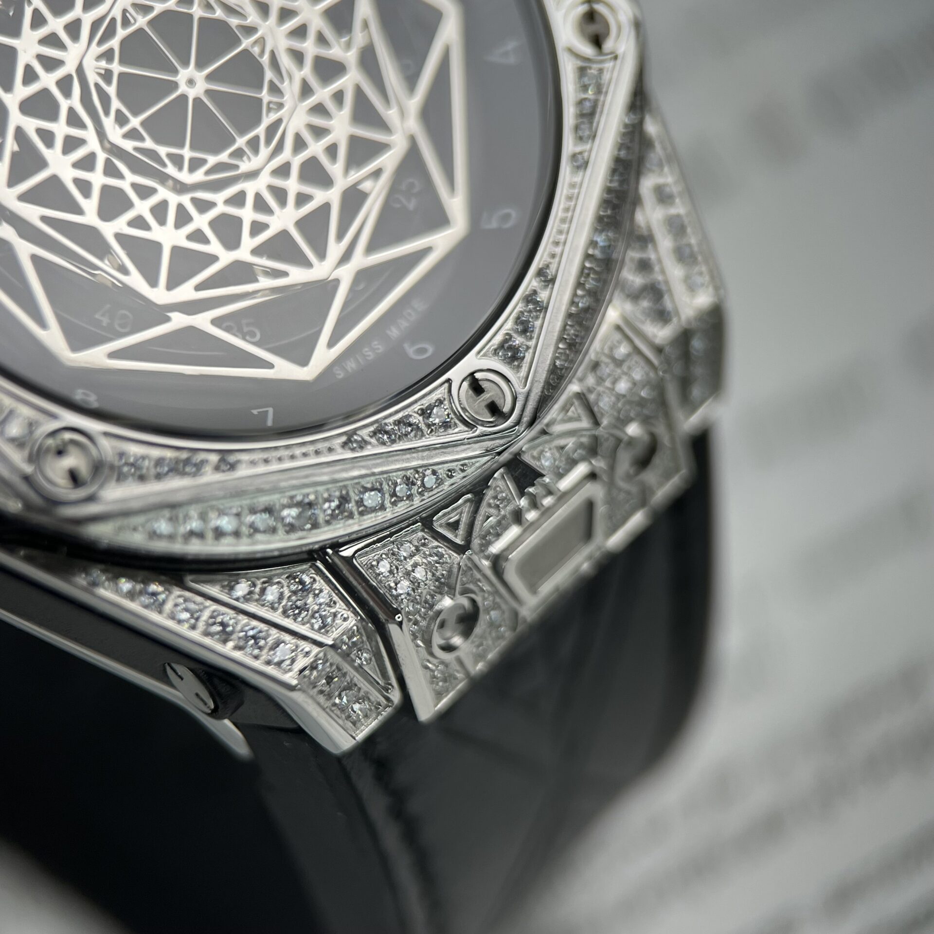 Hublot Big Bang Sang Bleu Replica Watch With Diamonds 45mm - Top club