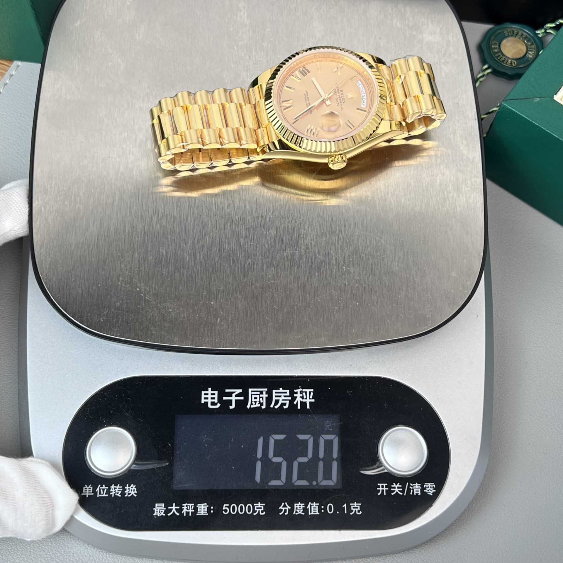 Rolex Day-Date Gold Wrapped Replica Watch Champagne Gold Dial GM V2 40mm - Top club