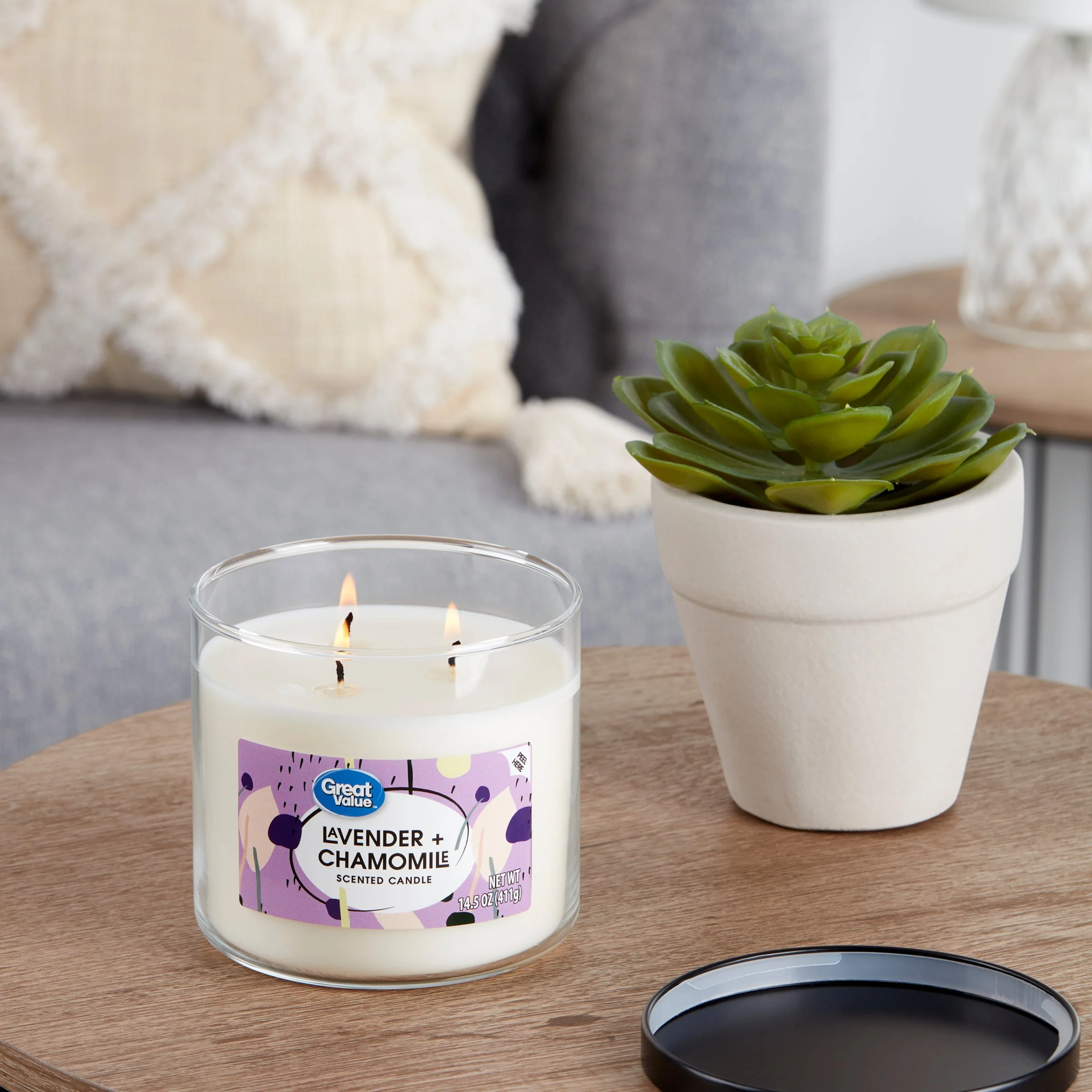 Great Value Lavender & Chamomile Scented Candle, 14 oz