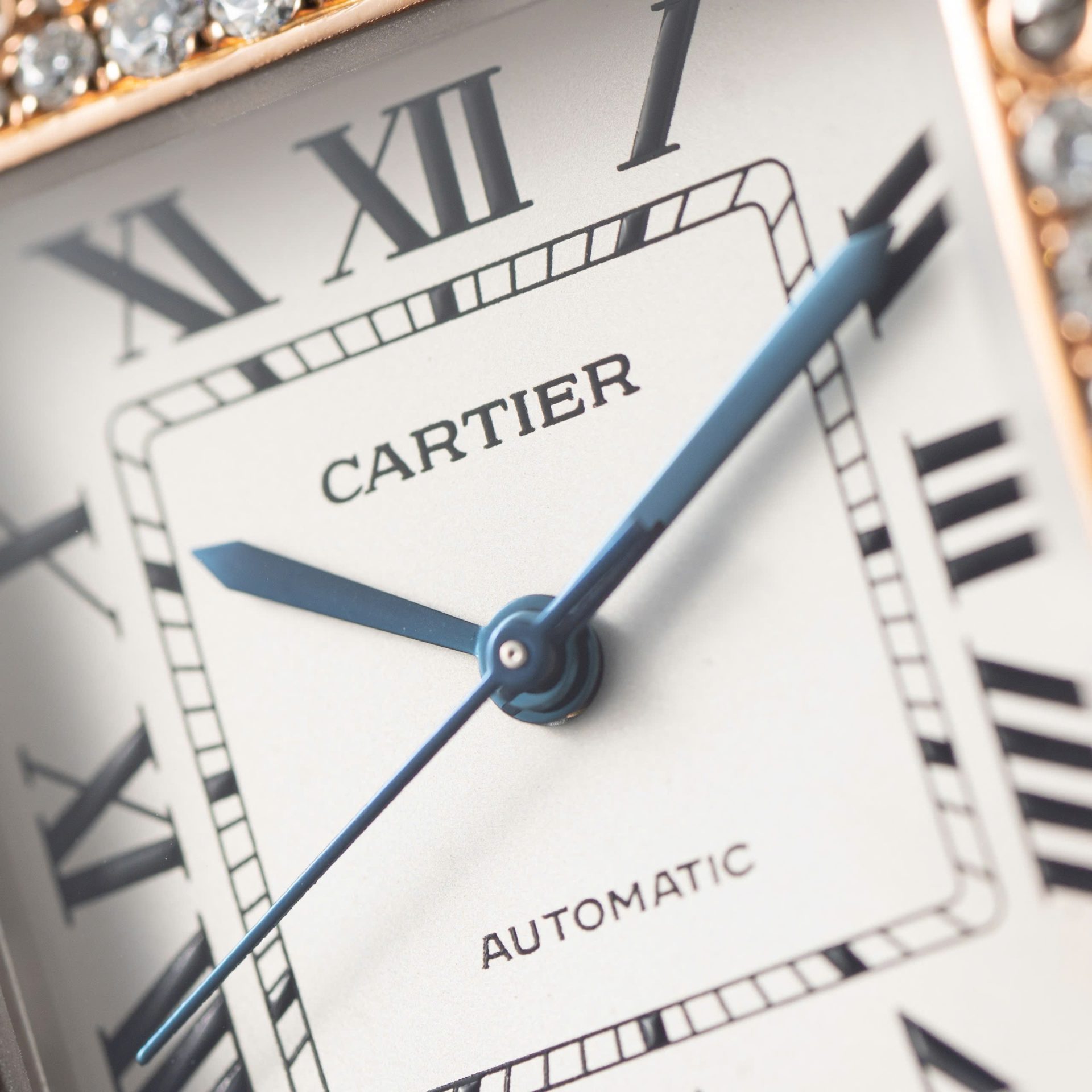 Cartier Santos Replica Watch With Full Diamond Moissanite Hong Kong 35mm - Top club