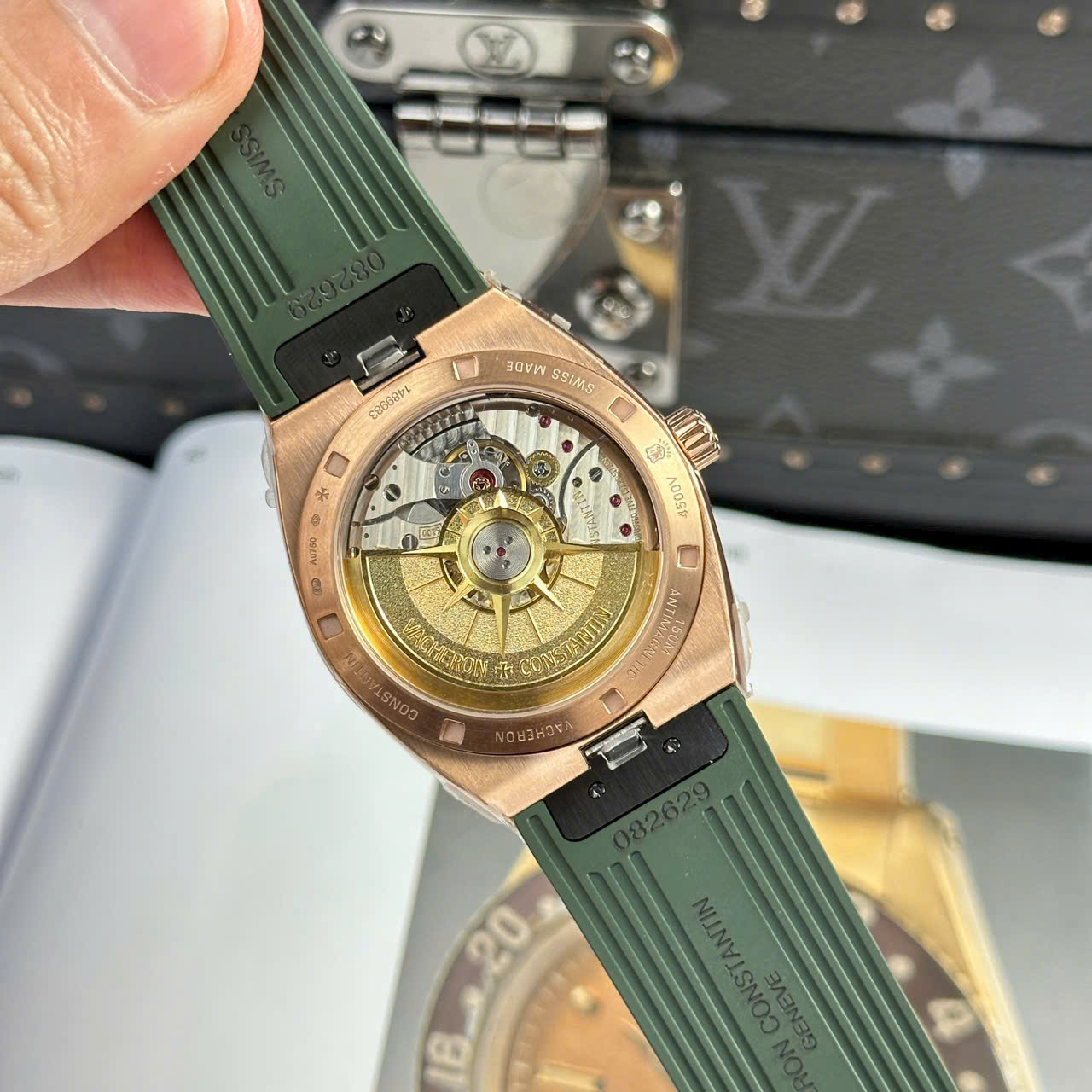 Vacheron Constantin Replica Watch Overseas 4500V Green Dial Rubber Strap 41mm - Top club