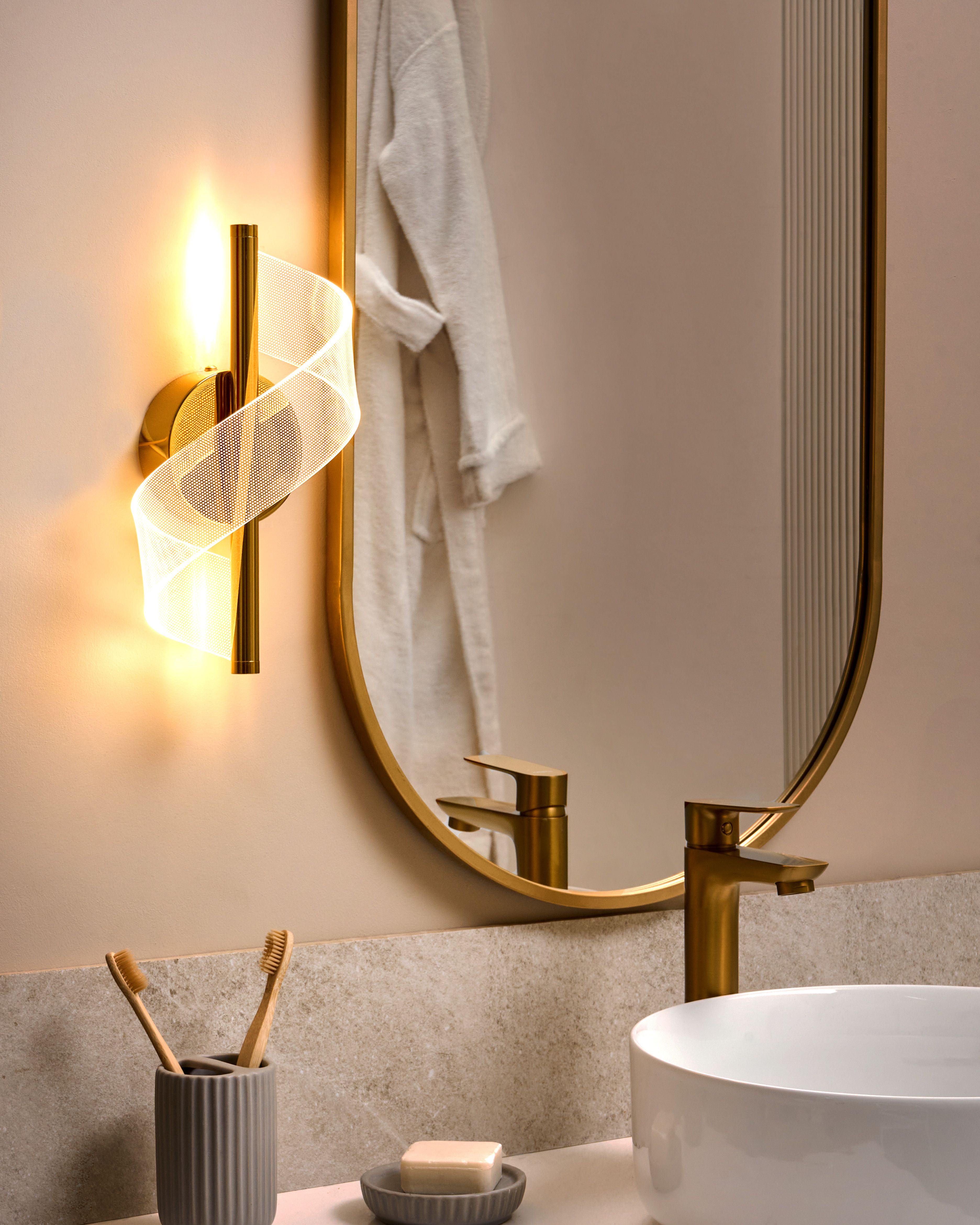 LED Wall Lamp SARELA Metal Gold