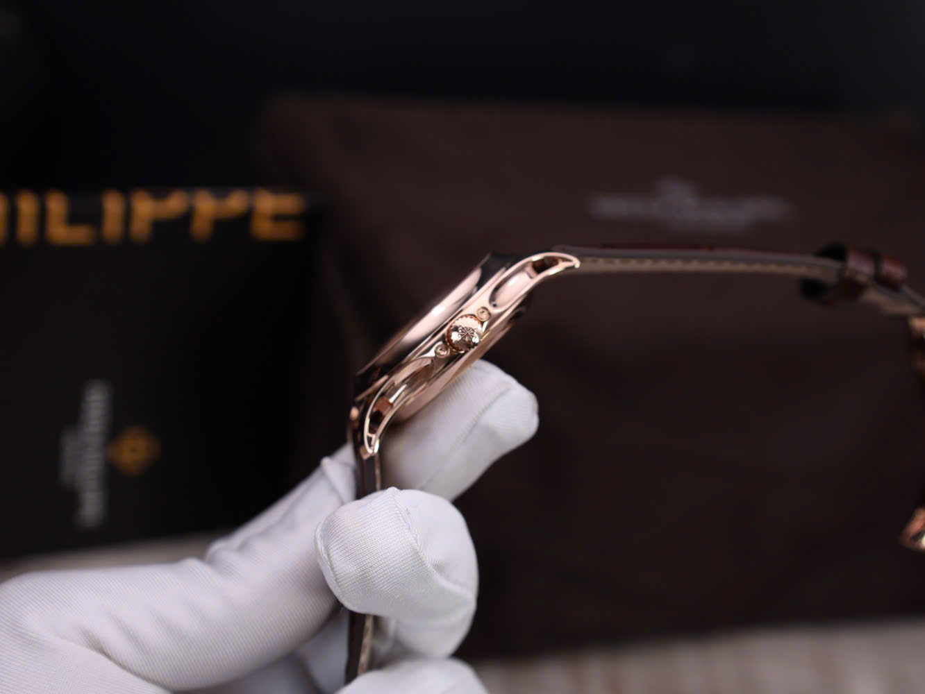 Patek Philippe Replica Watch Complications 5205R Green Dial Gold Wrapped 40mm - Top club