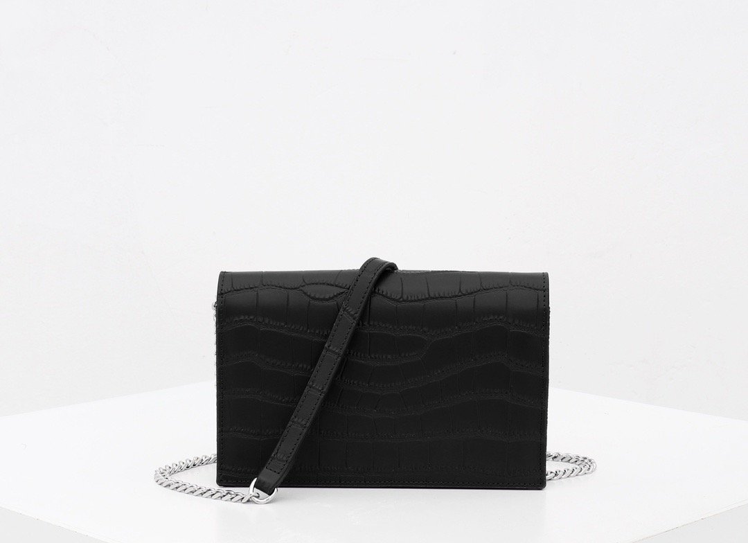 TO – Luxury Edition Bags SLY 1381:1High-quality replica