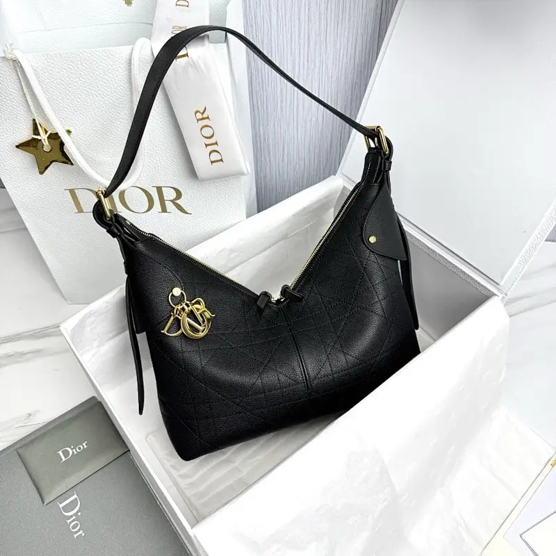 Shop1:1High-quality replica