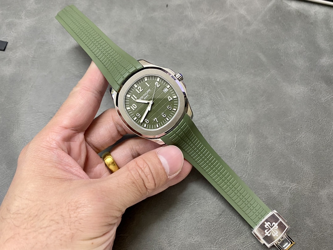 Fake Patek Philippe Replica Watch Aquanaut Jumbo White Gold Khaki Green Dial 5168G-010 3KF(1:1 replica) - Top club