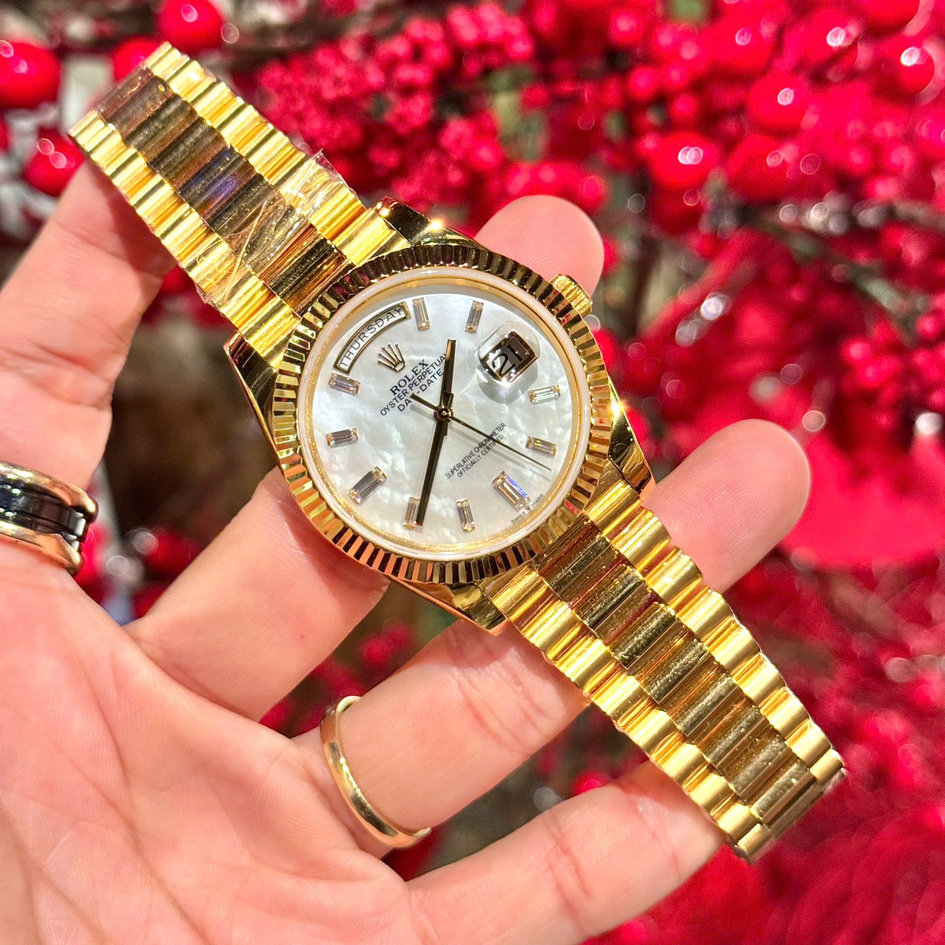 Rolex Refined Mother Of Pearl   Moissanite Diamonds Dial 18K Gold Wrapped GMF 40mm - Top club
