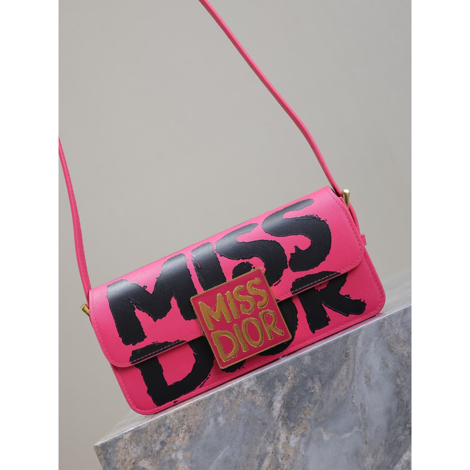 Miss Dior Flap Bag Fuchsia and Black For Women 22cm/8.5in  – M2610UZCJ_M9291:1High-quality replica