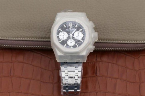 Replica Audemars Piguet Royal Oak Chronograph SS JHF Black/White Dial SS Bracelet A7750 - Top club