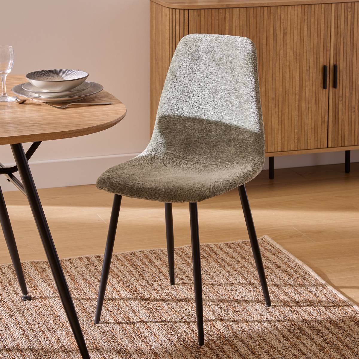 Chair "Tyka" Khaki green