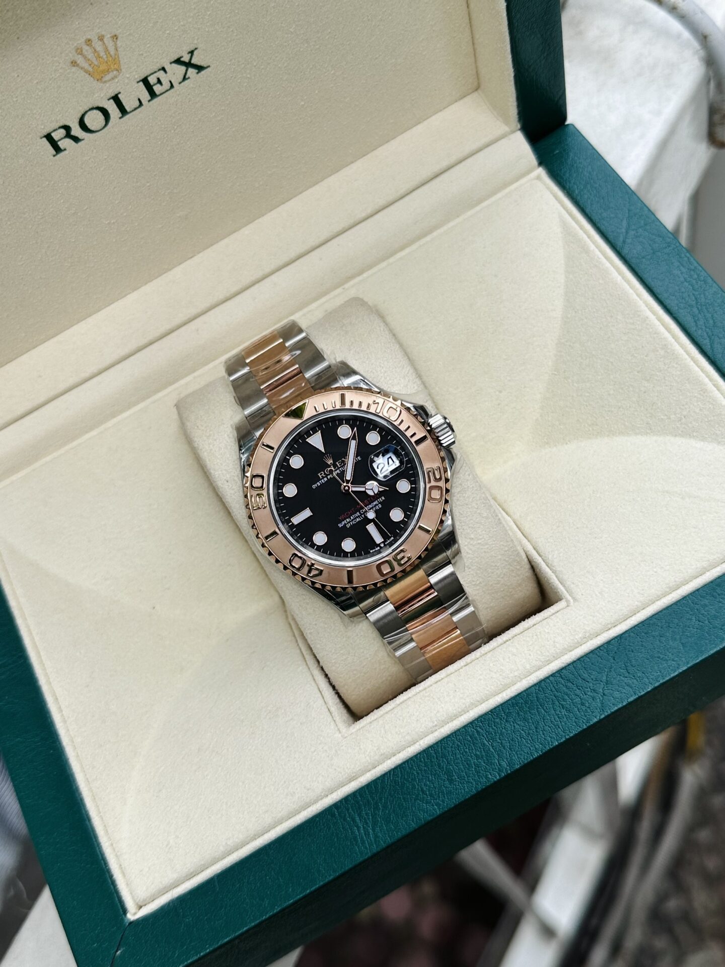 Rolex Yacht Master 126621 Replica 1:1 Watch Black Dial Clean Factory 40mm - Elite Watch Atelier
