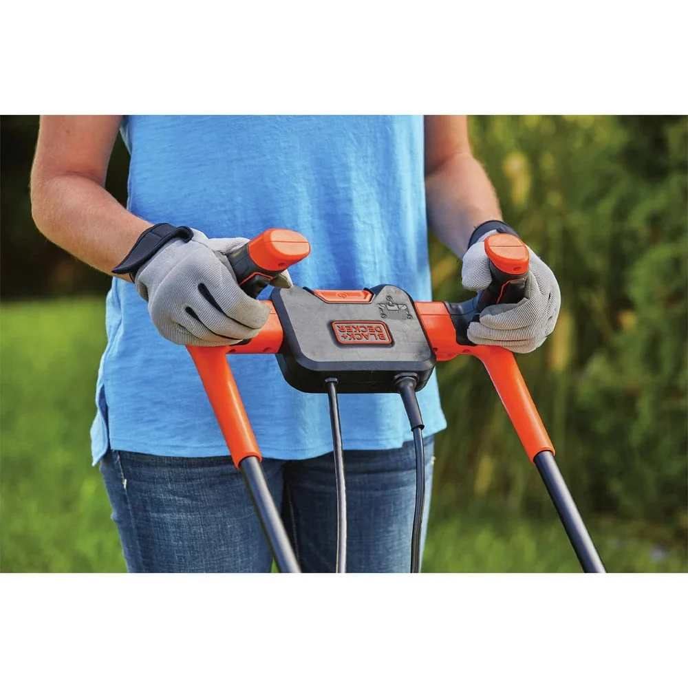BLACK+DECKER 10 Amp 15 in Corded Electric Lawn Mower - BEMW472BH - Image 9 BLACK+DECKER 10 Amp 15 in Corded Electric Lawn Mower - BEMW472BH - Image 9