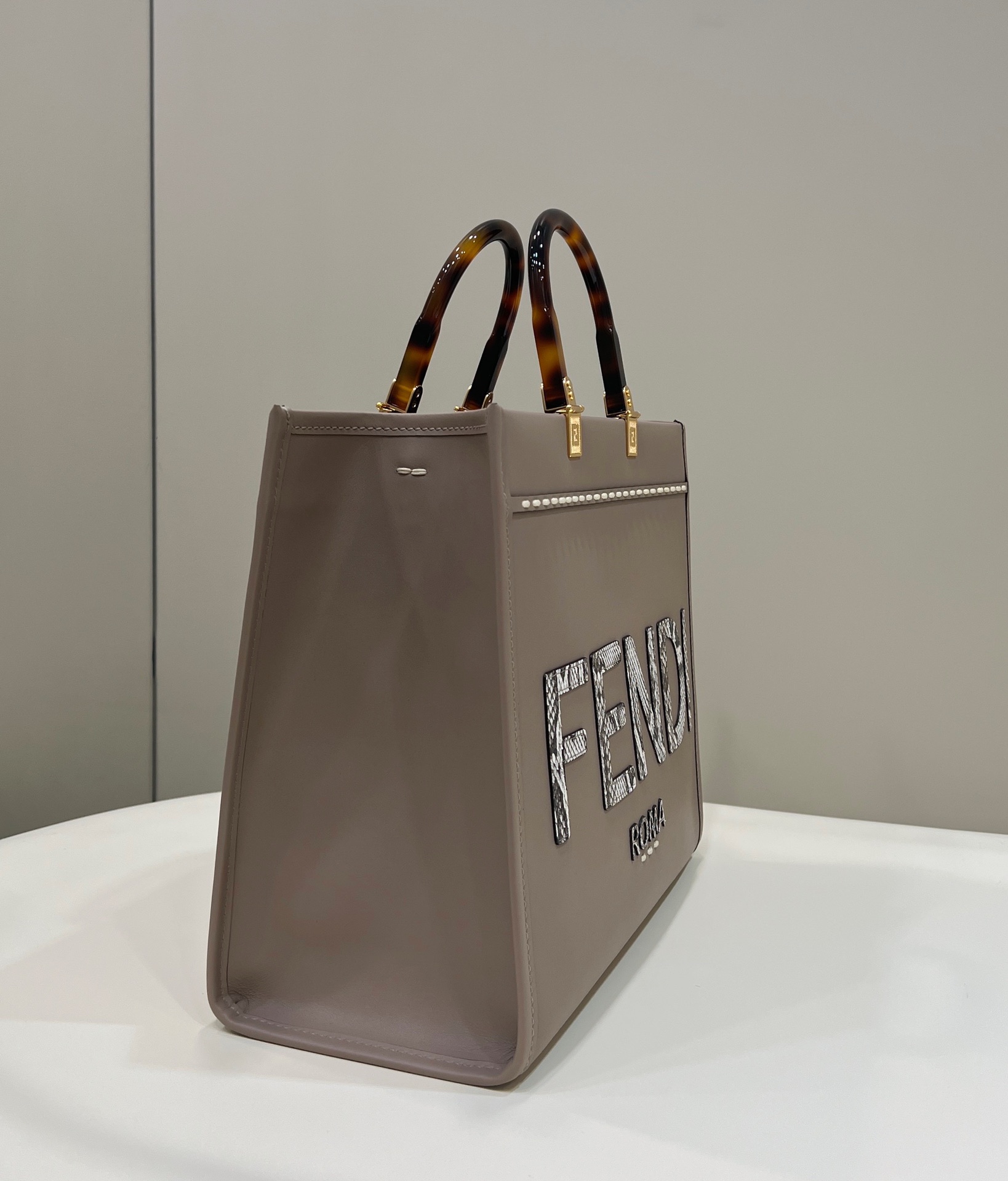 Fendi Sunshine - Replicaclubs