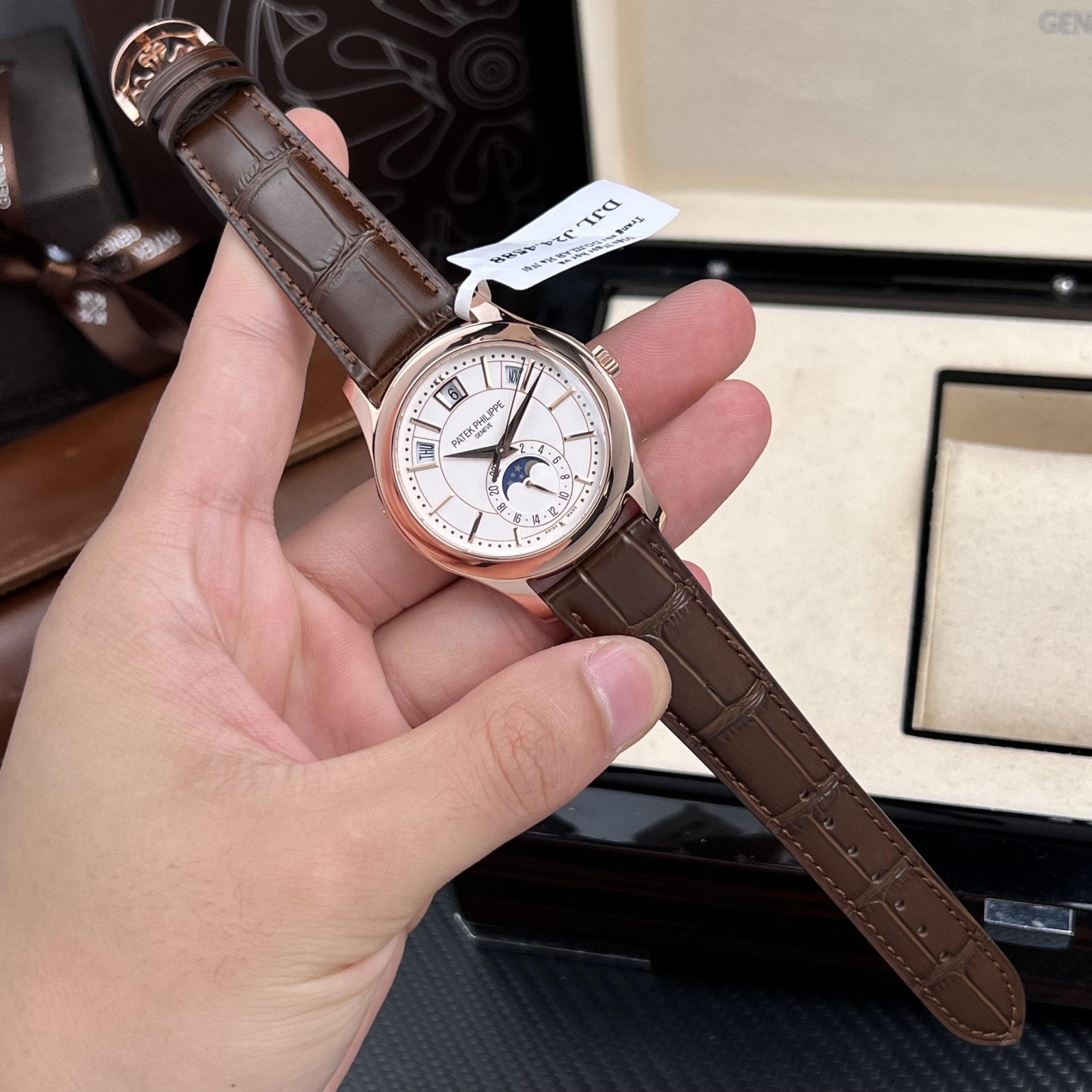 Patek Philippe Replica 1:1 Watch 5205R 18K Rose Gold Wrapped Men White Face 40mm - Elite Watch Atelier