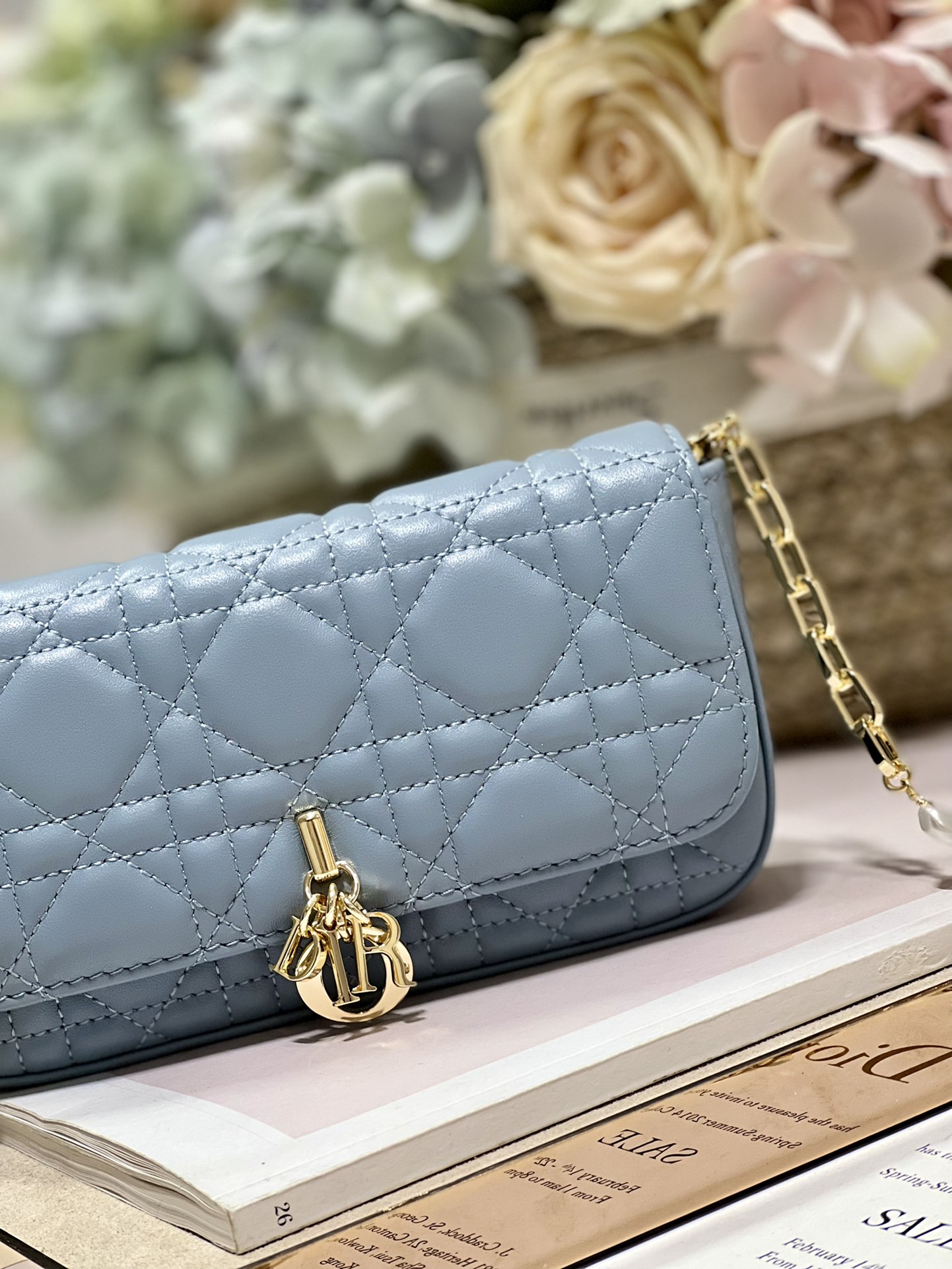 Mini Miss Dior Bag White/ Black/ Blue/ Light Purple For Women 7 in/18.cm1:1High-quality replica