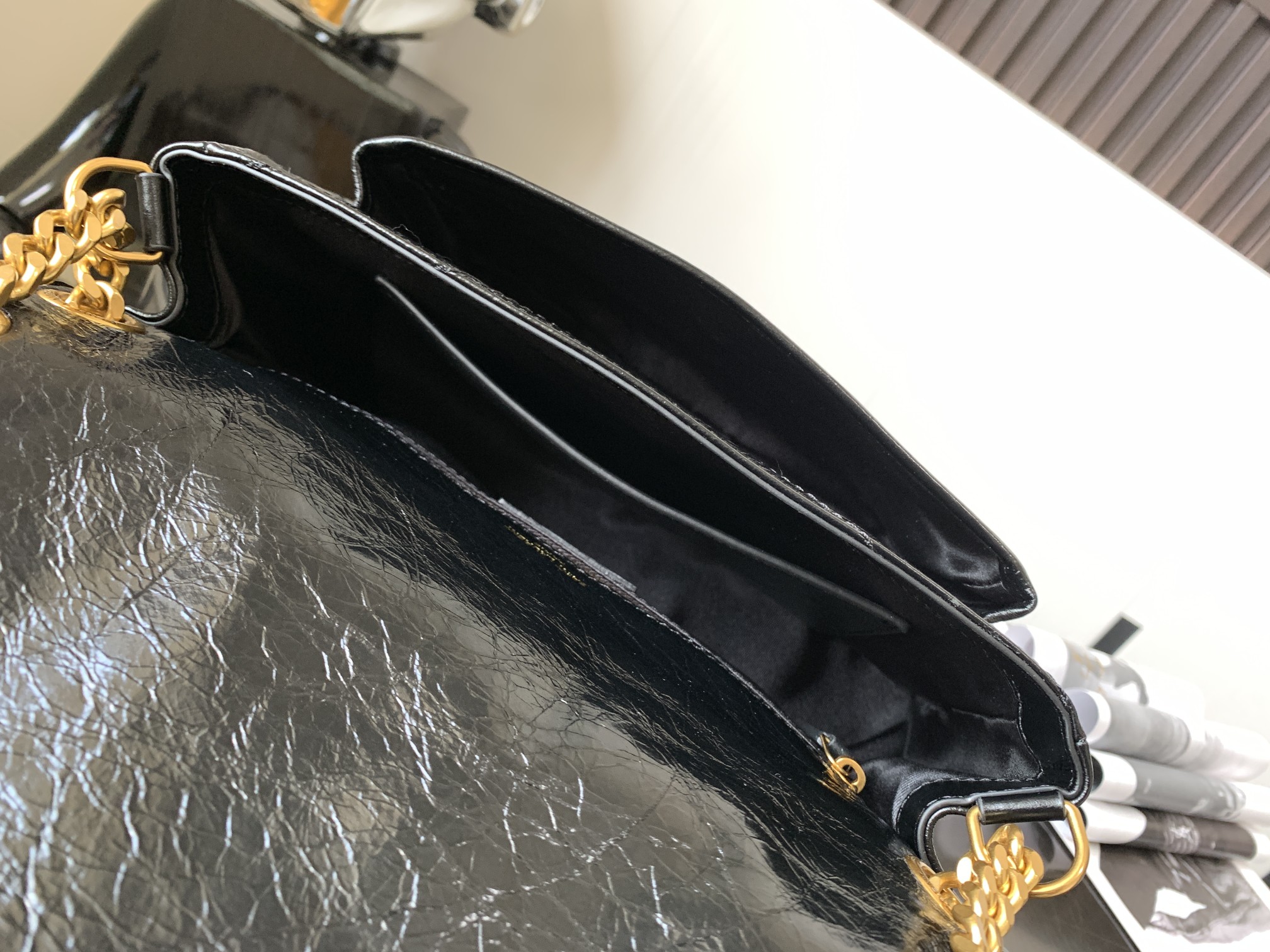 NIKI MEDIUM CHAIN BAG IN SUEDE1:1High-quality replica