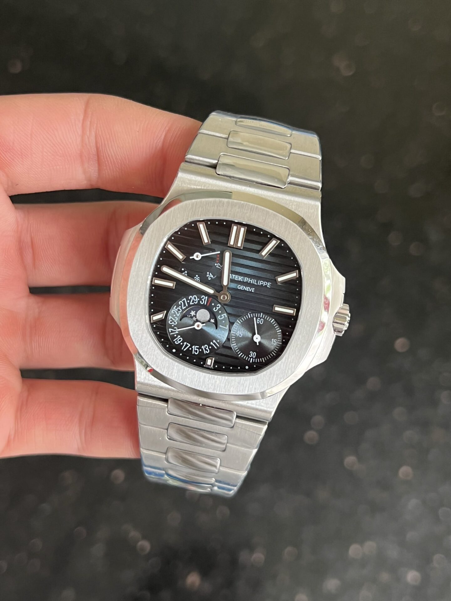 Patek Philippe Replica 1:1 Watch Nautilus 5712 Blue Black Dial GRF 40mm - Top club