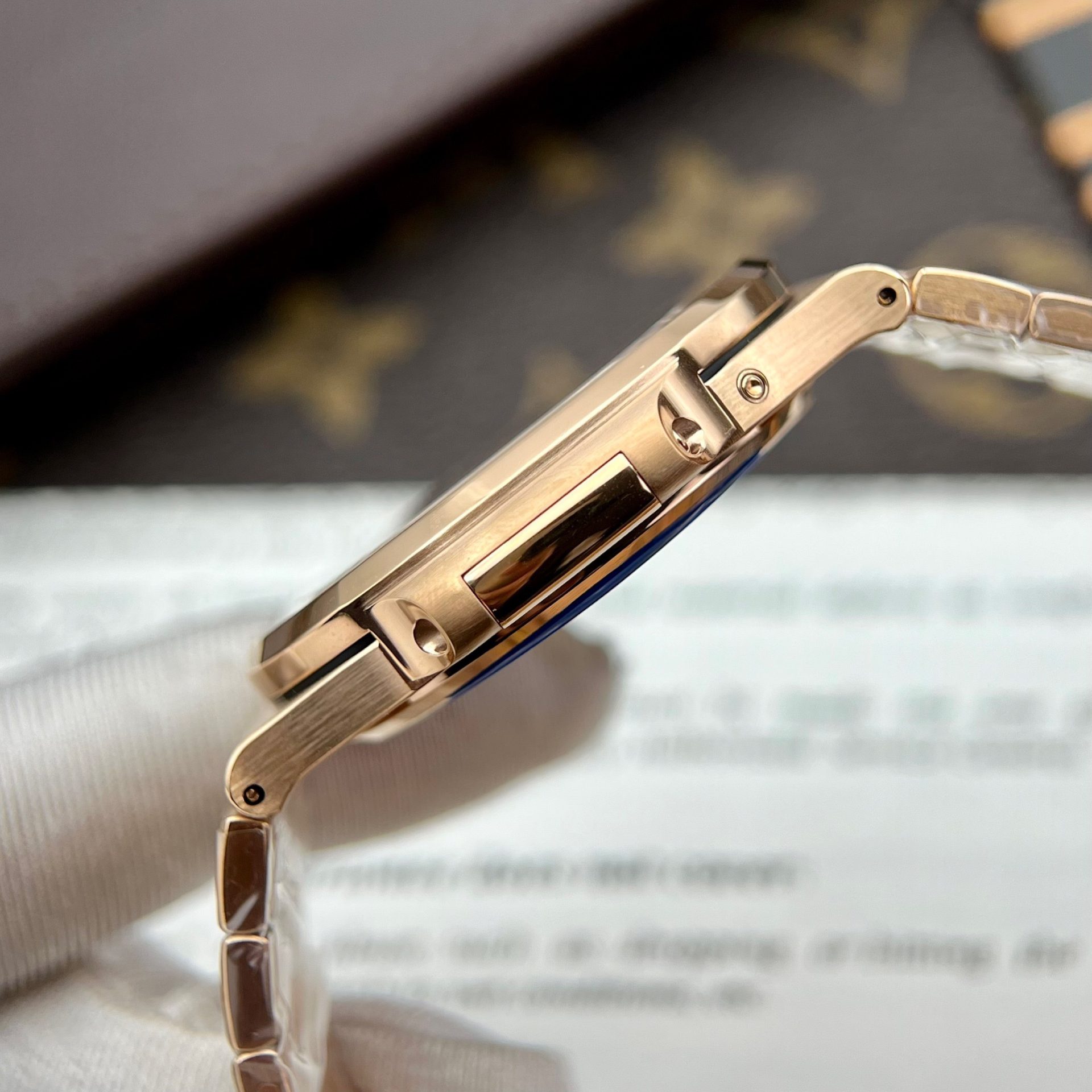 Patek Philippe Replica 1:1 Watch Nautilus 5712 Rose Gold Factory PPF V2 40mm - Top club