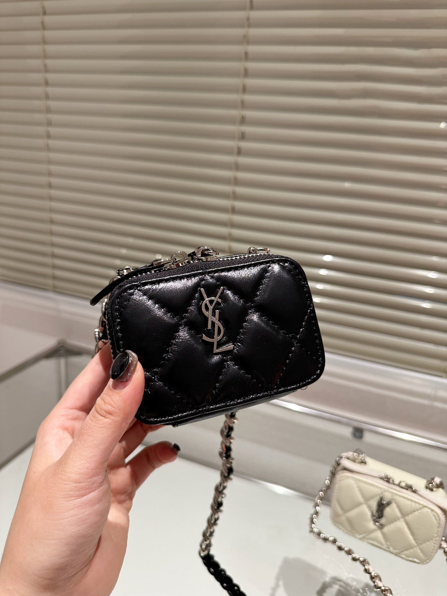 TO – New Luxury Bags SLY 3041:1High-quality replica