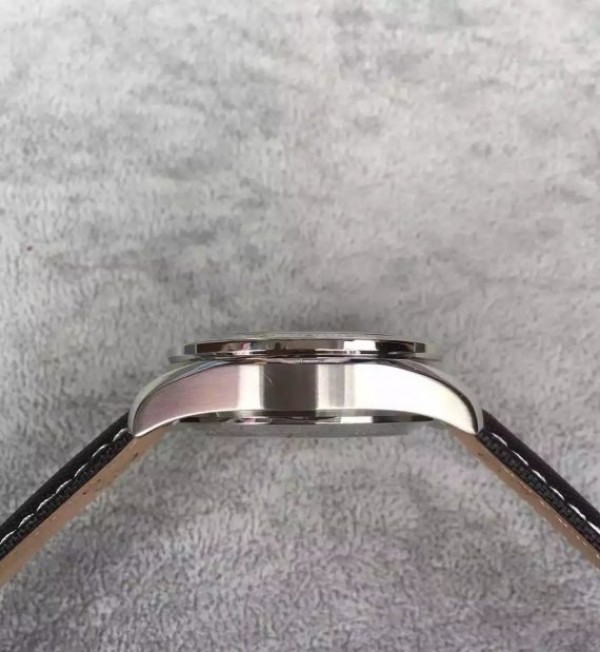 Replica Omega Speedmaster 3211 Silver Dial Black Nylon Strap A7750 - Top club