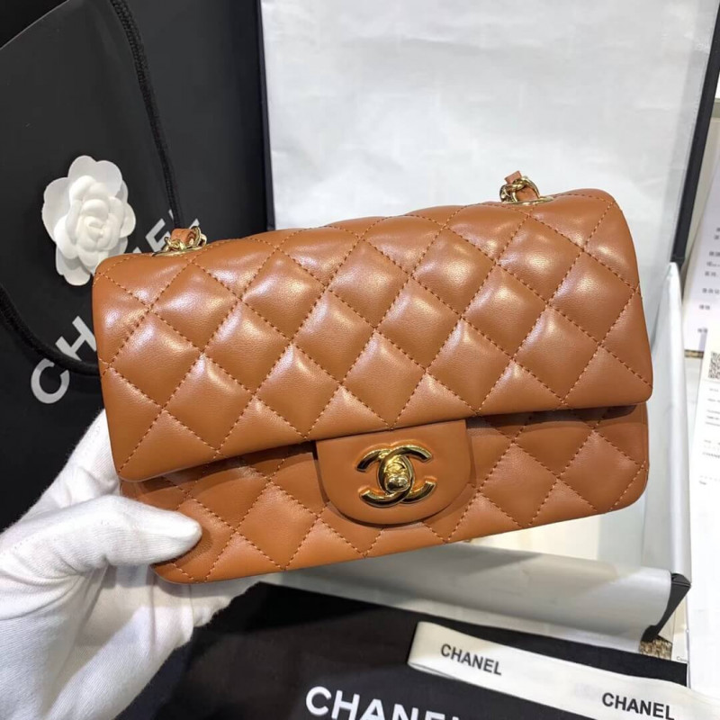 Replica Chanel Lambskin 20Cm Classic Flap Bag 11161:1High-quality replica