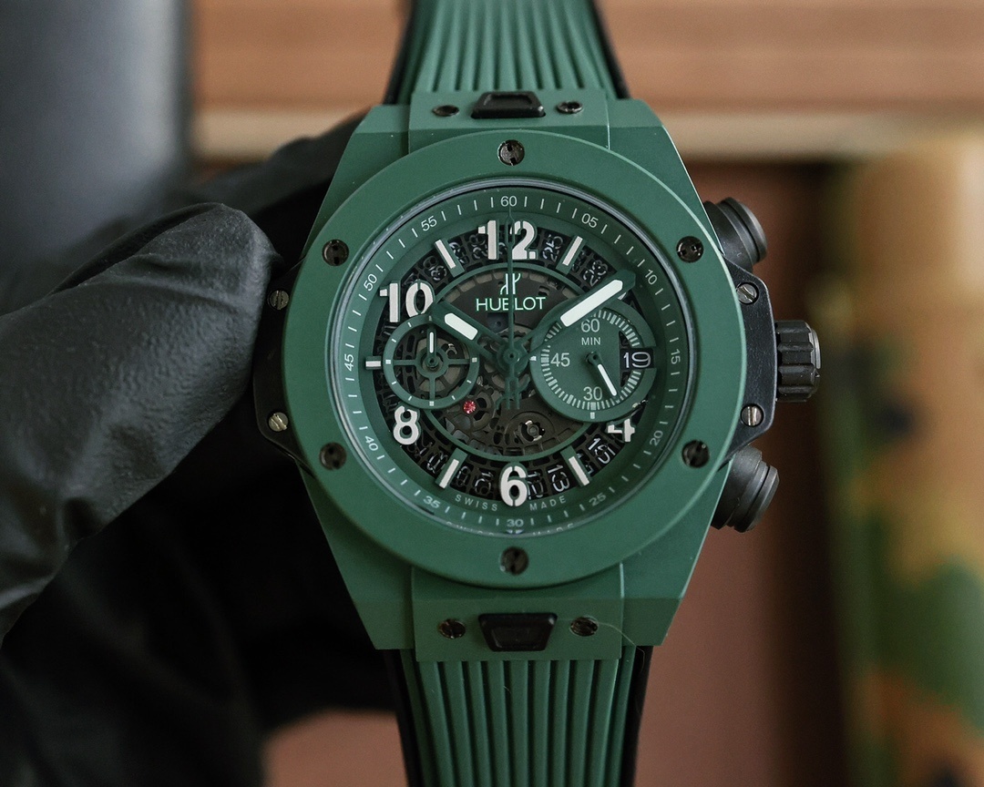HUBLOT Big Bang Unico Red Magic 42mm(1:1 replica) - Top club