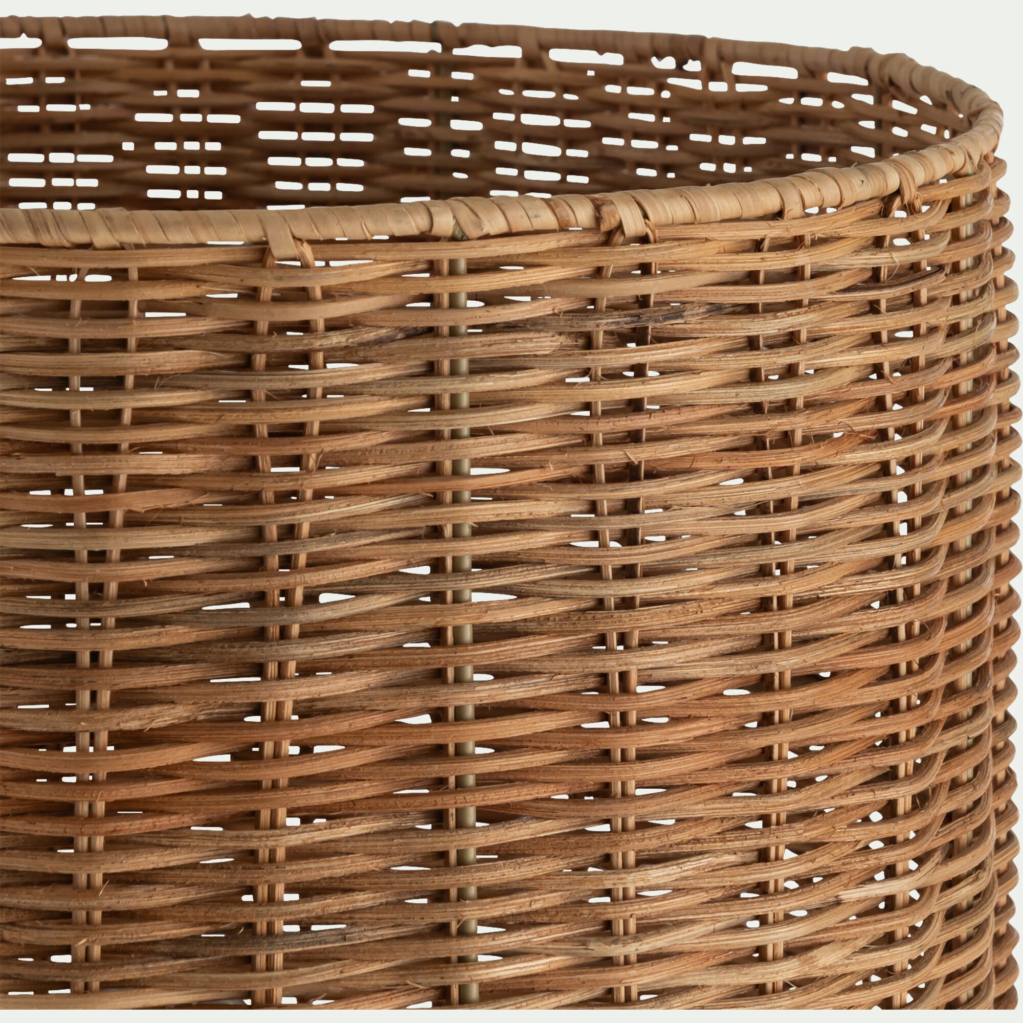 SOLANE - Abat-jour cylindrique en rotin H30cm - naturel