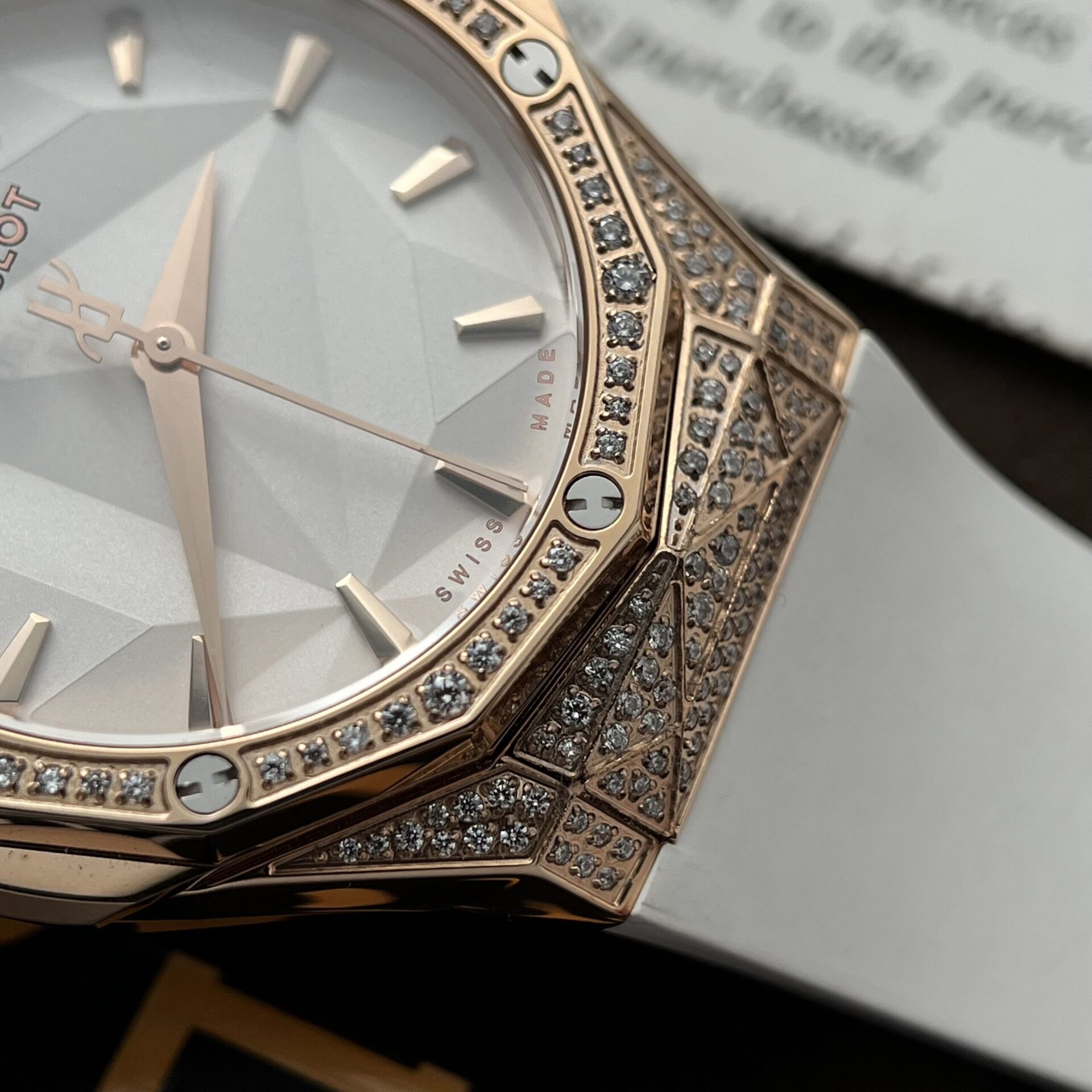 Hublot Replica 1:1 Watch Classic Fusion Orlinski King Gold Full Diamonds White 40mm - Top club