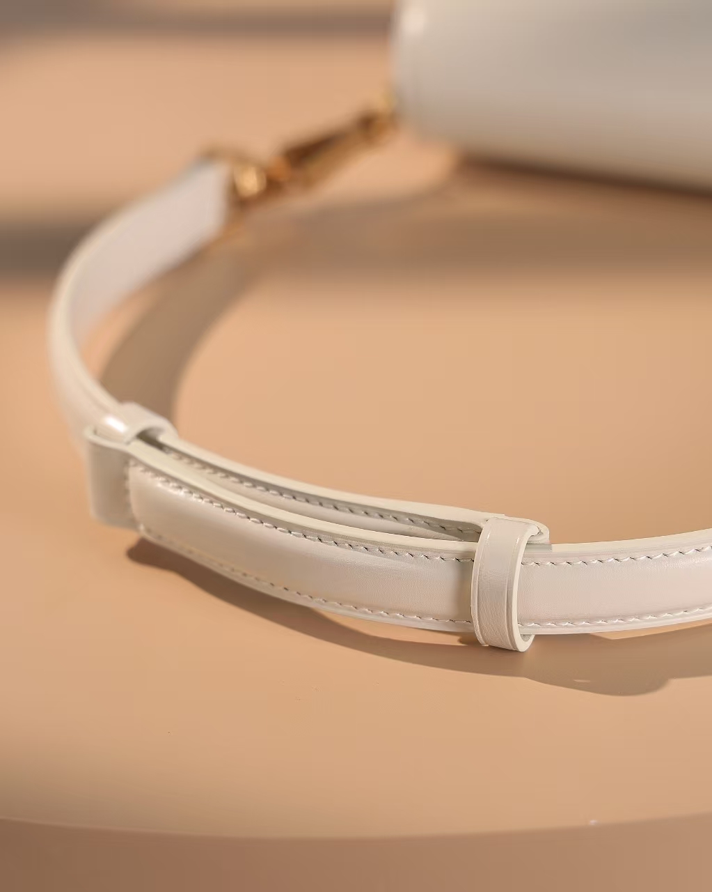 Mini VOLTAIRE TOP HANDLE bag in BOX SAINT LAUREN1:1High-quality replica