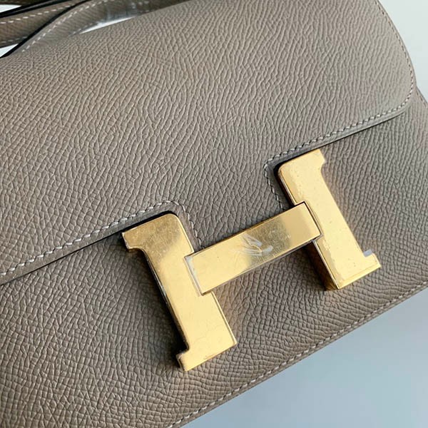 Hermès Constance Mini Replica – Gold Hardware1:1High-quality replica
