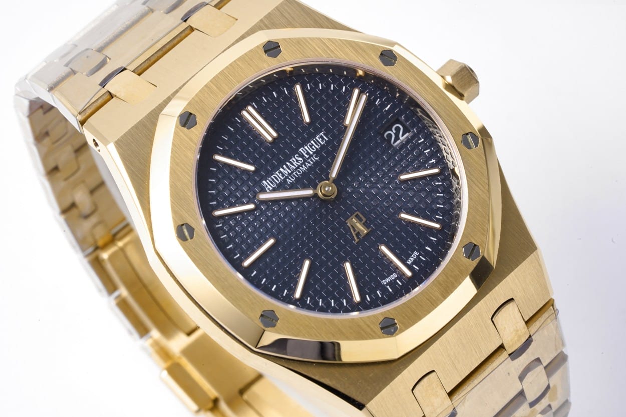 Audemars Piguet Replica Watch Royal Oak Extra-Thin Yellow Gold Blue Index 39mm Yellow Gold Bracelet 15202BA.OO.1240BA.01-BFV2(1:1 replica) - Top club