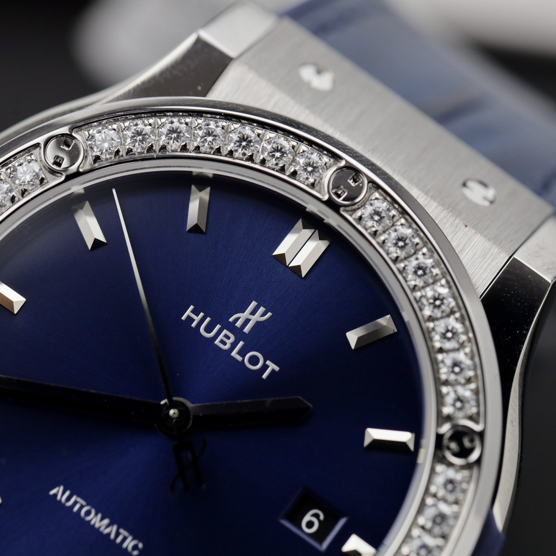 Hublot Replica 1:1 Watch Face Blue Diamond Moissanite APS Factory 42mm - Top club