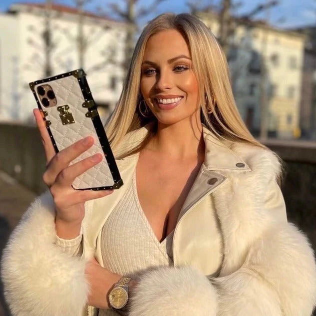 Samsung Case White Leather - Wholesale & Influencer