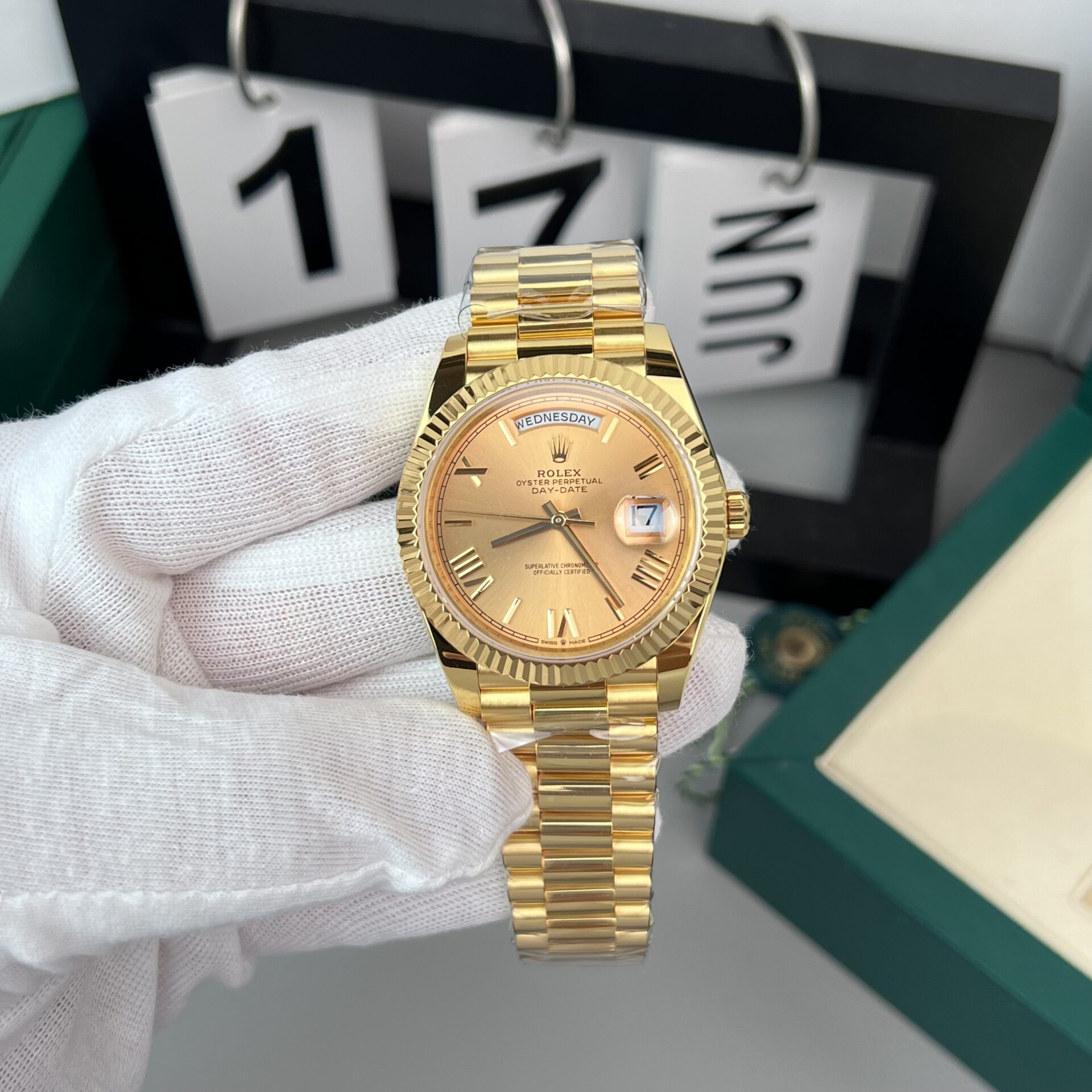 Rolex Day-Date Gold Wrapped Replica Watch Champagne Gold Dial GM V2 40mm - Top club
