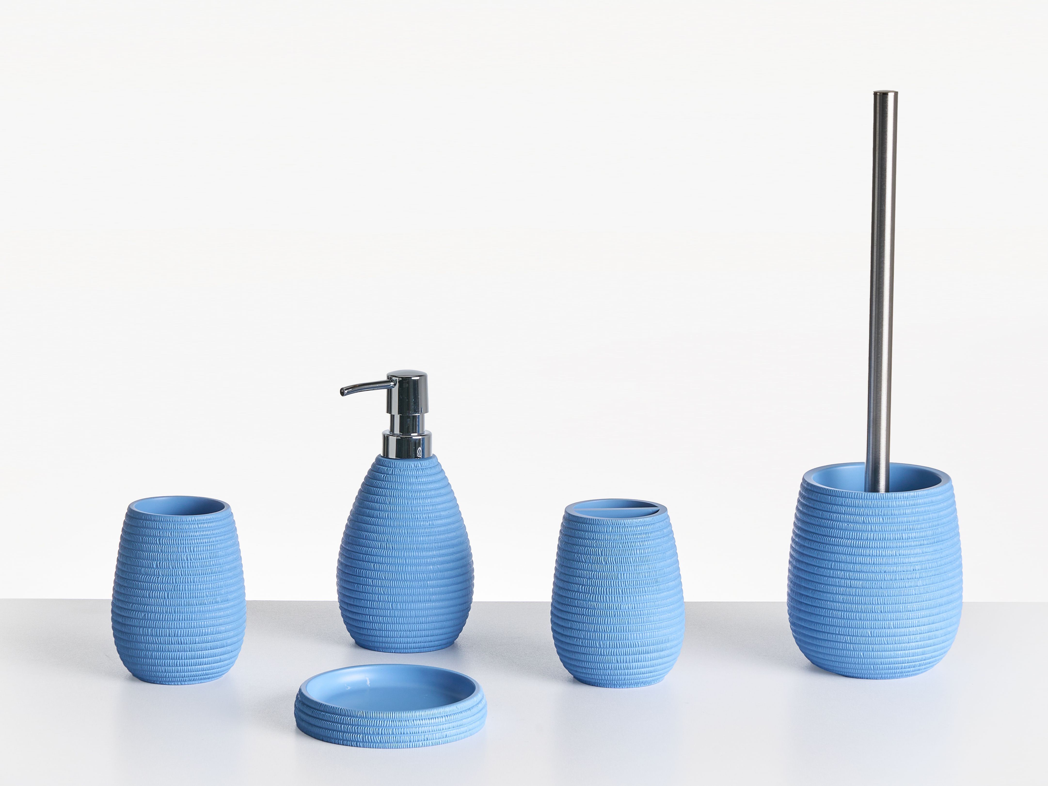 5-Piece Bathroom Accessories Set QUILCA Blue