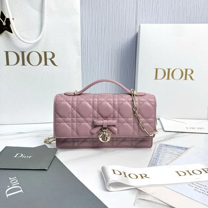 Shop1:1High-quality replica