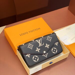 Louis Vuitton Félicie Pochette in black and beige Bicolor1:1High-quality replica