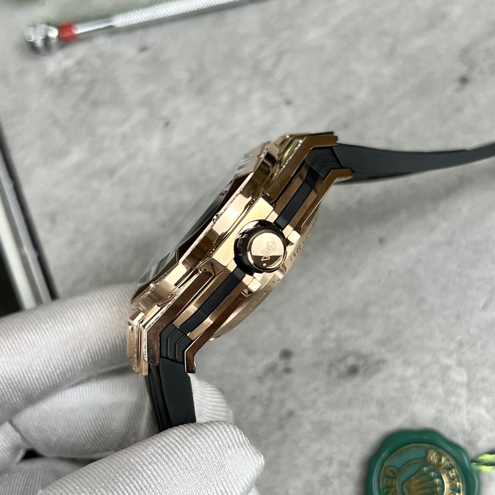 Hublot Replica Watch Big Bang Sang Bleu II King Gold Diamond 45mm - Top club