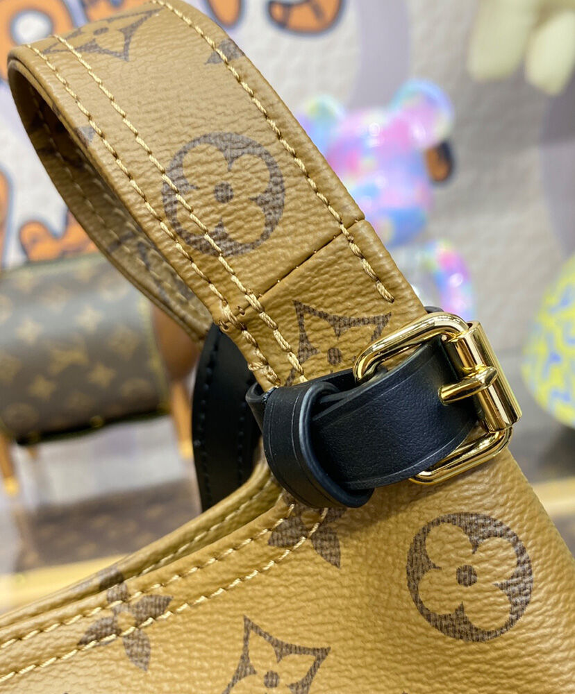 Louis Vuitton Atlantis BB Bag M468161:1High-quality replica
